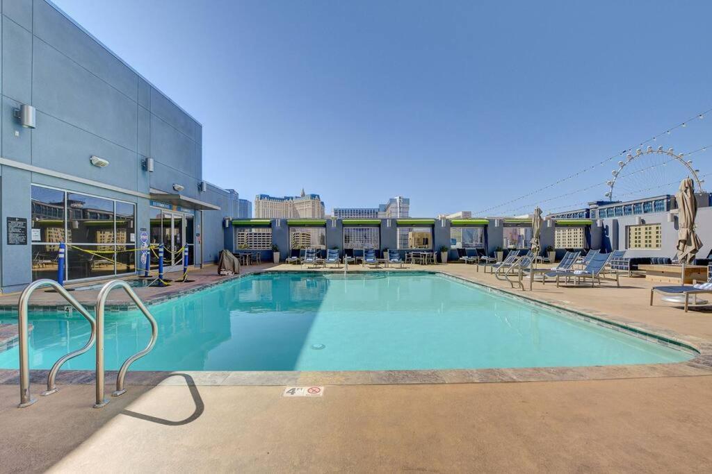 Ultimate Las Vegas Getaway One Bedroom Suite With Balcony, Kitchen, Gym, Pool & Free Parking Exteriör bild